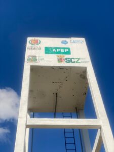 Acceso al agua potable en la comunidad indígena de San Juancito, Bolivia, gracias a un proyecto de cooperación internacional.